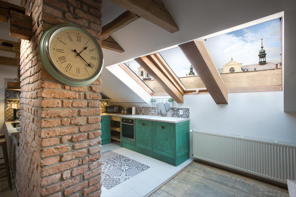 Bohemian Chic 2 Bedroom 2 Bathroom Loft With Hanging Chair Praga Zewnętrze zdjęcie